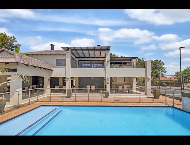 2 BEDROOM APARTMENT FOR SALE IN MAROELADAL